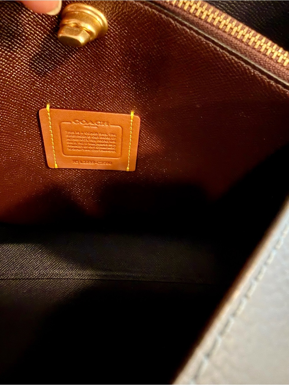 Coach Willow Bucket Leather Shoulder Bag in Denim Blue with Gold Hardware - Picture 7 of 9